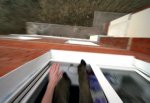 Полицейский спас женщину, выпавшую из окна в Ростовской области