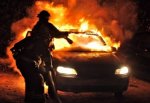 В центре г. Шахты сожгли Opel Astra, облив горючей жидкостью