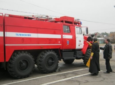 В Ростовской области освятили пожарную технику