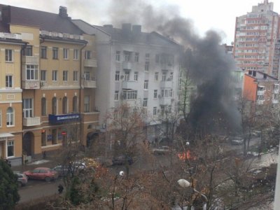На улице Пушкинской сгорела «Ока». Видео