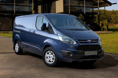 Стали известны российские цены на Ford Transit Custom и Tourneo Custom 