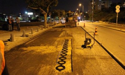 В Израиле построят дорогу, которая будет заряжать батареи электромобилей при движении