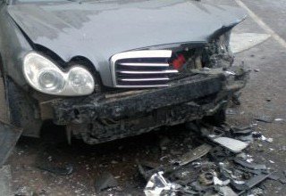 Погиб водитель Hyundai Sonata, врезавшись в дерево в г. Шахты