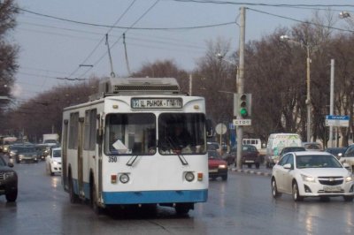 Жителей Западного микрорайона Ростова оставили без троллейбусов