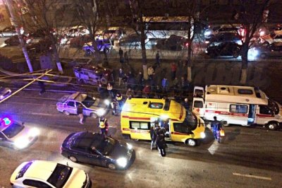 Три человека госпитализированы после крупной аварии на Ленина. Видео
