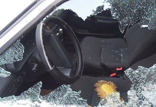 26-летний парень из г. Шахты разбивал стекла машин в Новочеркасске и крал вещи