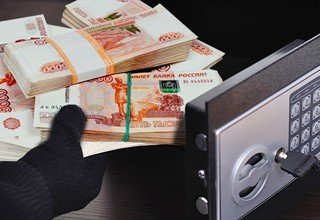 У приставов украли более 2 млн рублей из сейфа в Ростове