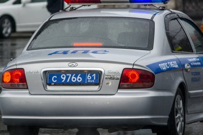 На Дону инспектор ДПС требовал полмиллиона рублей от водителя фуры с алкоголем