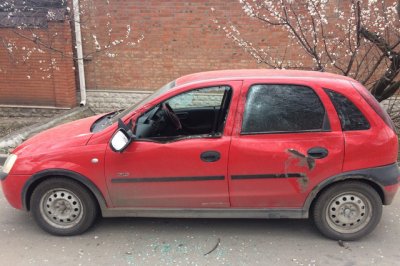 Семья из Ростова ищет погрузчик, протаранивший их автомобиль
