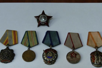 В Ростове мужчину оштрафовали за незаконные советские награды