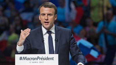 Премьер Бельгии поздравил Макрона с выходом во 2-й тур выборов во Франции