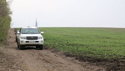 На месте подрыва машины ОБСЕ в Донбассе обнаружили еще две мины и растяжку