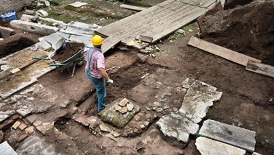 Греческие археологи нашли микенскую гробницу в Западной Аттике