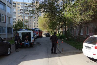 Игрушка на тротуаре стала поводом для визита силовиков на Мечникова