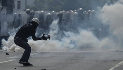 Почти 70 человек погибло в ходе протестов в Венесуэле