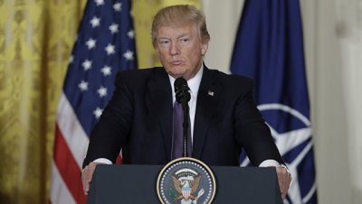 Трамп заявил, что "благодаря США в НАТО стали притекать деньги"