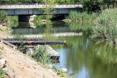 Инспекторы экологического надзора провели рейд на реке Темерник