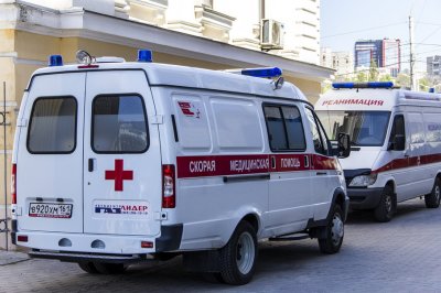 Попавшая под колеса автобуса в Новошахтинске пенсионерка скончалась в больнице