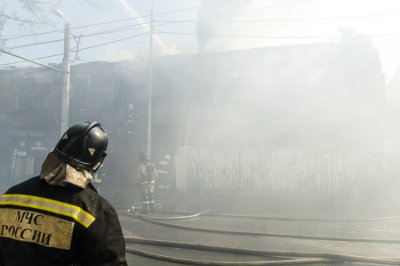 В Ростовской области локализовали и потушили крупный пожар на территории соснового питомника