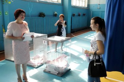 Избирательная комиссия Ростовской области приступила к подсчету голосов