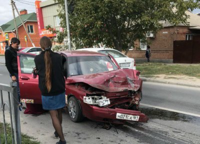 Подросток устроил аварию на Западном в Ростове