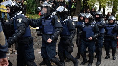 Полиция отпустила трех из 11 задержанных в ходе столкновений у Рады в Киеве