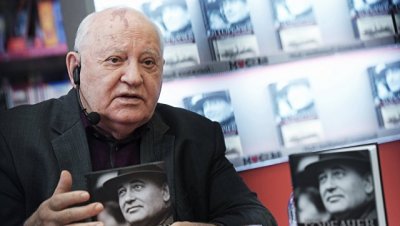 Горбачев о нападении на журналистку Фельгенгауэр: кто-то с цепи сорвался