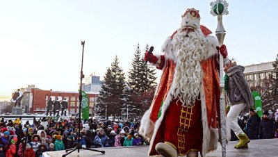 В Новосибирске прокоментировали сообщения о запрете на Дедов Морозов