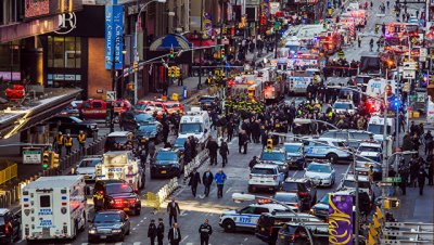 Взрыв в Нью-Йорке обернулся лишь транспортными затруднениями
