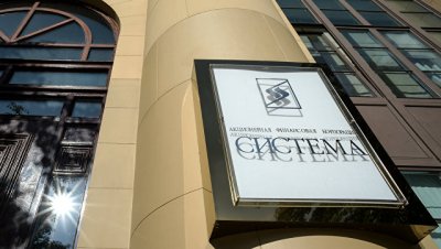 АФК "Система": "Роснефть" хочет довести корпорацию до банкротства