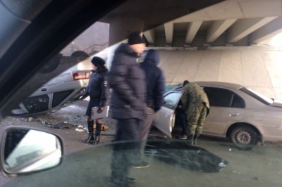 Лоб в лоб: в ДТП под Ростовом один человек погиб и четверо пострадали