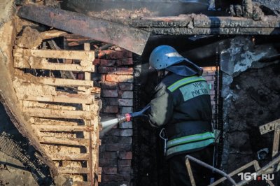 Пожары в Ростовской области унесли жизни двух женщин и мужчины