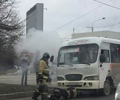 Горят маршрутки: в Ростове за один день вспыхнули два пассажирских микроавтобуса