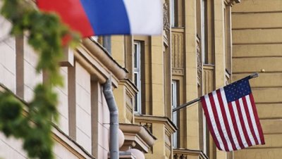 Глава нацразведки США удивлен, что Россия отрицает "вмешательство" в выборы