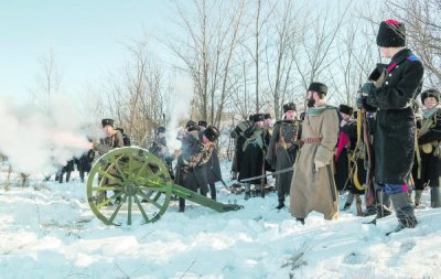 В Белой Калитве провели реконструкцию революции