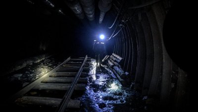 В шахте "Беларуськалия" двоих рабочих завалило при обрушении породы