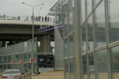 В Ростове спасли человека, пытавшегося спрыгнуть с Ворошиловского моста
