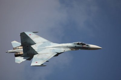 В Ростове на Таганрогской установят списанный истребитель Су-27