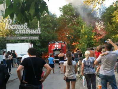 В Ростове около зоопарка произошел пожар