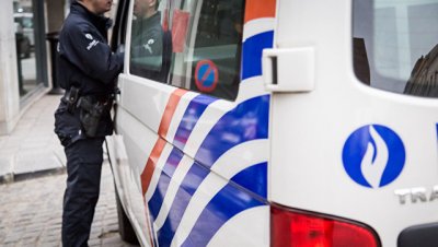 В Бельгии разыскивают четырех человек после убийства полицейского