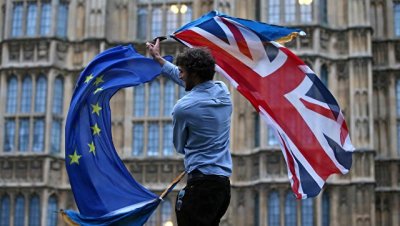 Британский бизнес попросил парламент поддержать соглашение по Brexit