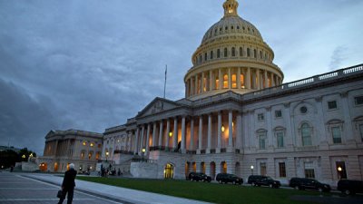 Сенат США не договорился по временному бюджету