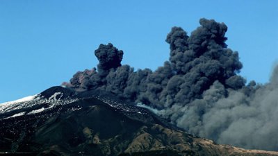 Сейсмологи оценили ситуацию с извержением вулкана Этна