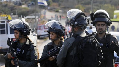 При эвакуации форпоста Амона пострадали более 20 израильских полицейских