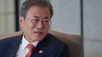 Мун Чжэ Ин призвал КНДР к более решительным мерам по денуклеаризации