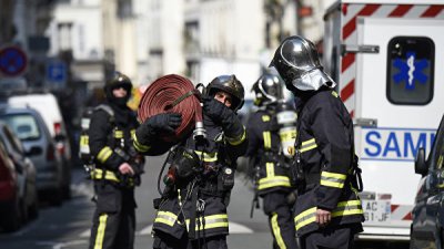 В Тулузе около 20 человек пострадали при пожаре в жилом доме