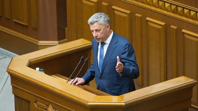 Депутат Рады хочет оспорить в КС закрытие избирательных участков в России