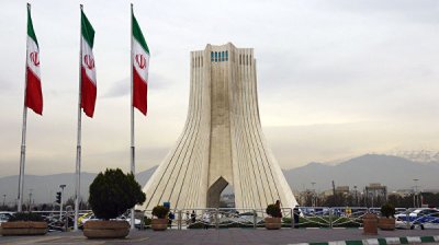 В Тегеране ответили на заявления США и Франции из-за иранского спутника