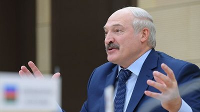 Лукашенко сравнил мозг президента с компьютером