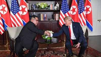 В Ханое началась встреча Трампа и Ким Чен Ына